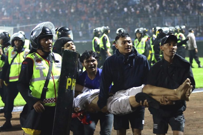 At least 174 killed in Football Riot